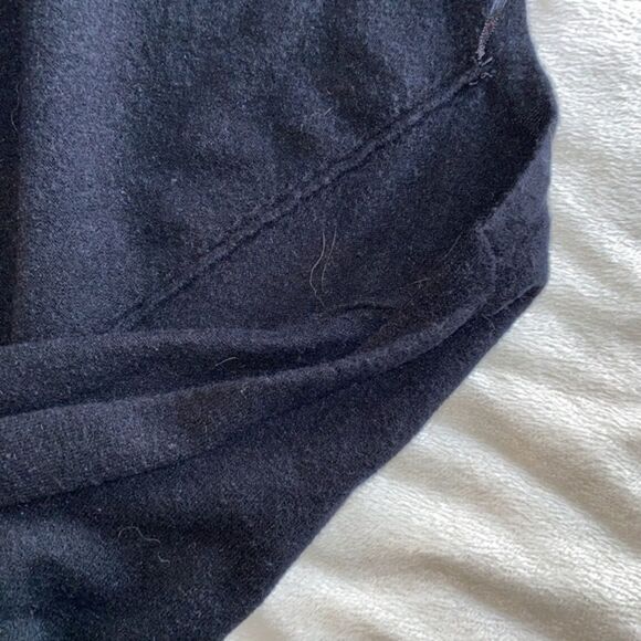 Love Tree sweater - Picture 3 of 5